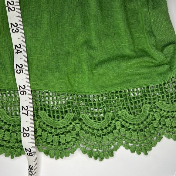 Women’s Boho Appliqué Tank - Picture 5 of 7